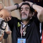 Maradona mâu thuẫn với