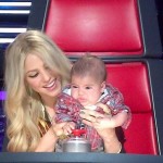 Mới đây, Shakira đưa cậu con trai mới hơn hai tháng tuổi Milan đến trường quay của chương trình
